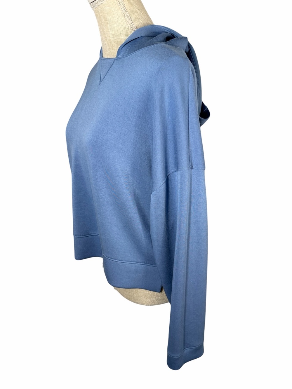 Thrive Societe Blue Luxe Shirred Sleeve Mid Length Hoodie - Picture 4 of 7